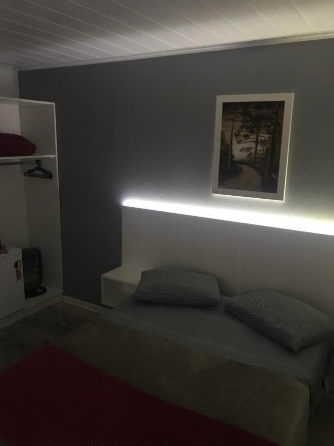 Suite Em Gramado, Proxima A Avenida Das Hortencias Kültér fotó